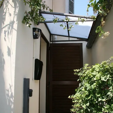 Garage36 Apartment *